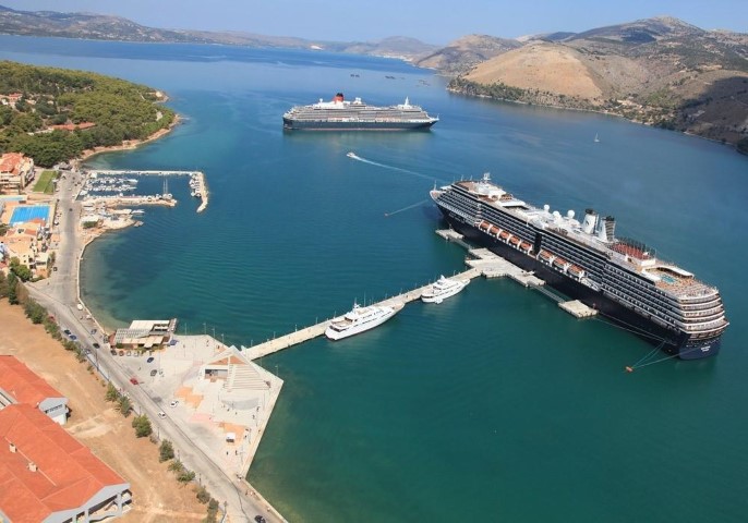 Cruise Ship Passengers Kefalonia Tour